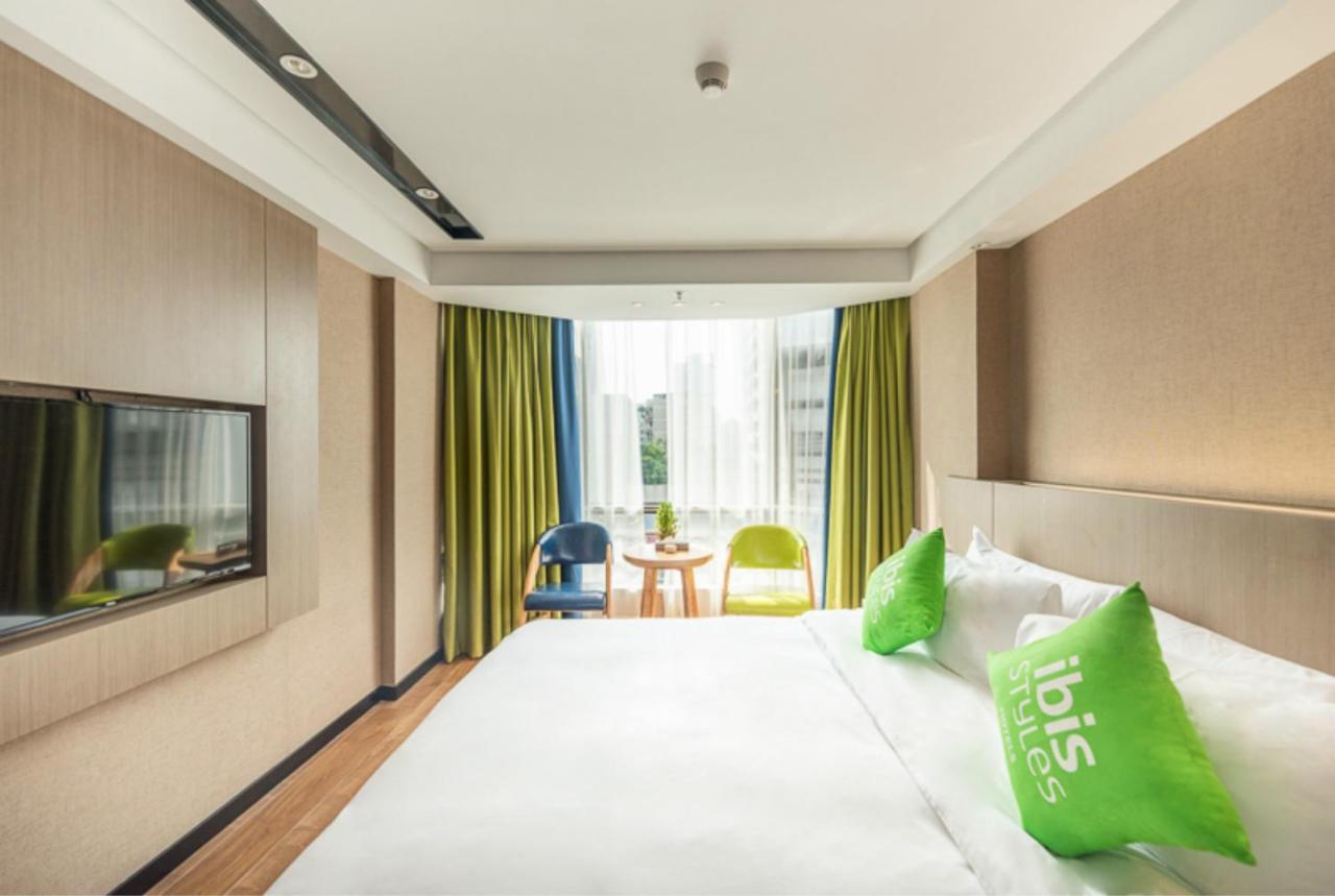 Hotel Ibis Styles Fuzhou Wuyi Square Exterior foto